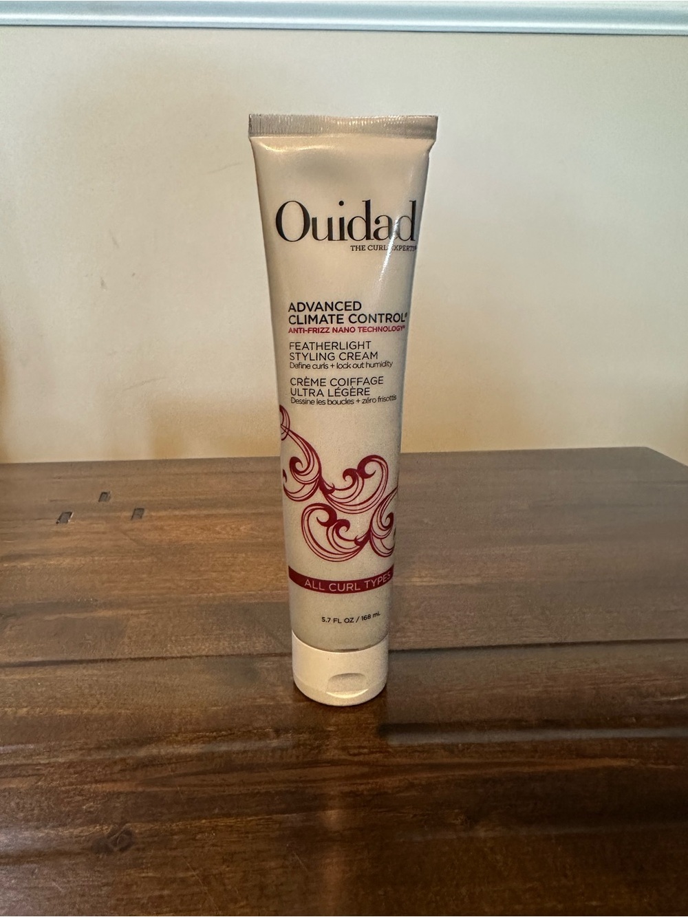 Ouidad Featherlight Styling Cream Heat Protectant - Pearl White